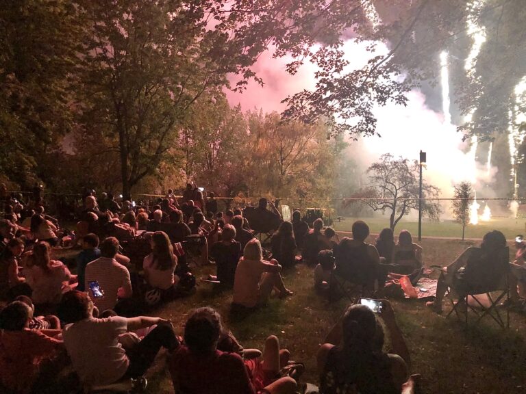 Feu d&rsquo;artifice surprise à L&rsquo;Île-des-Sœurs